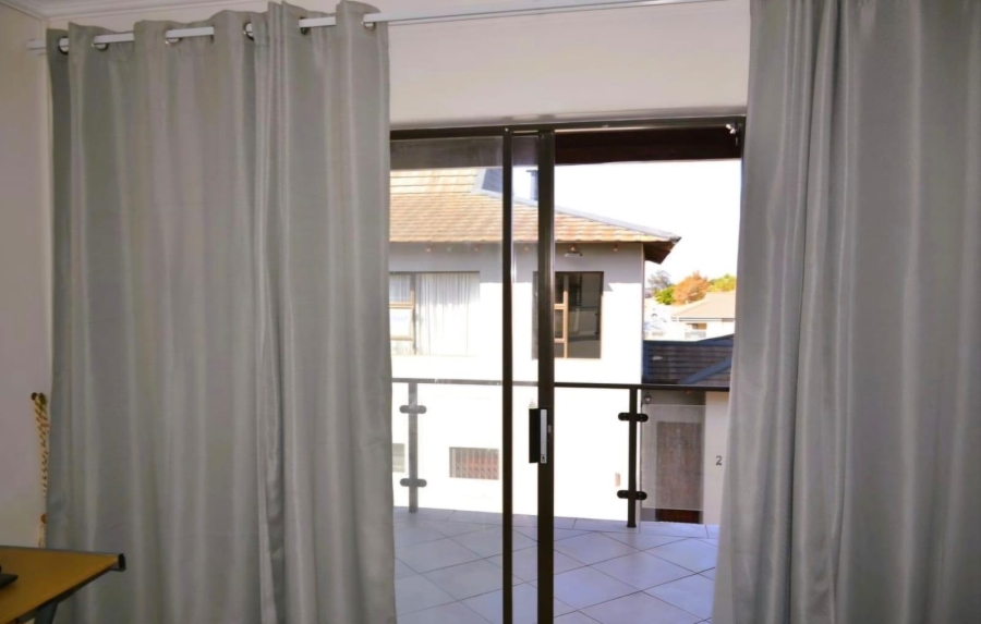3 Bedroom Property for Sale in Wavecrest Eastern Cape
